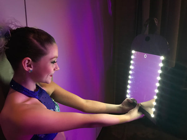 LED Single Mirror - Glam'r Gear
