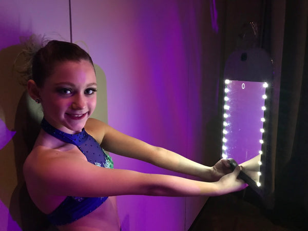 LED Single Mirror - Glam'r Gear